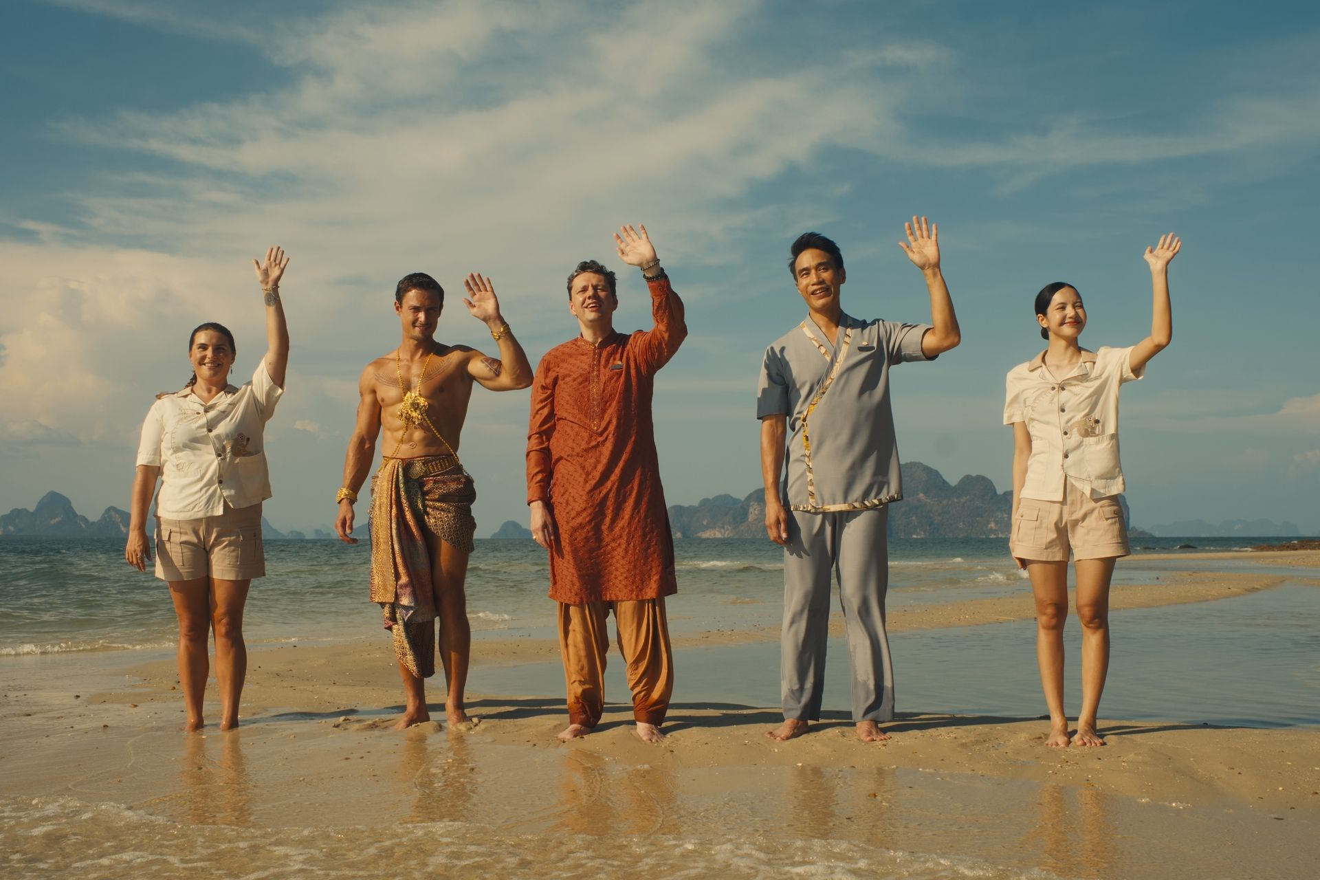 The White Lotus (Season 3, Episode 1). Welcome Back to the White Lotus